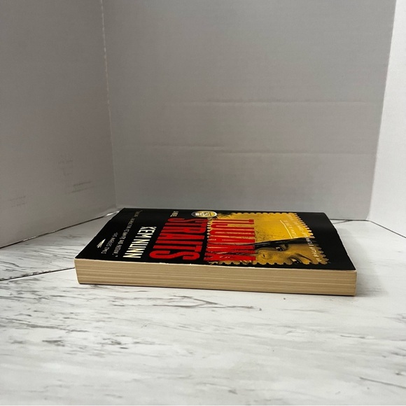 Tijuana Straits A Novel paper Back Book National Book Award - Picture 6 of 8